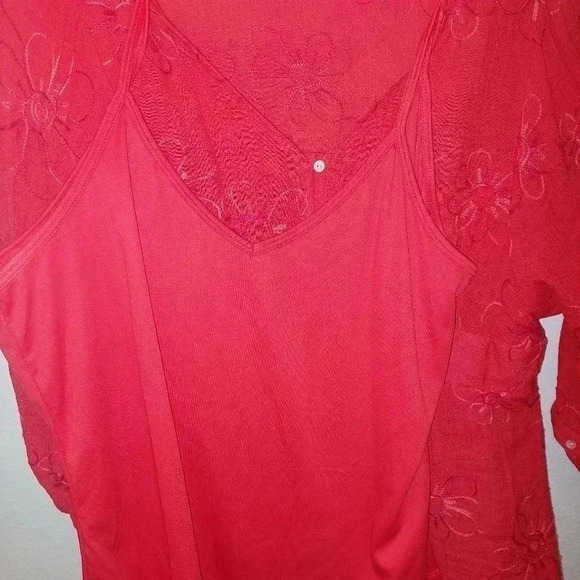 Figueroa and Flower Red High Low Tunic Button Down Blouse W/cami Large - Picture 9 of 9